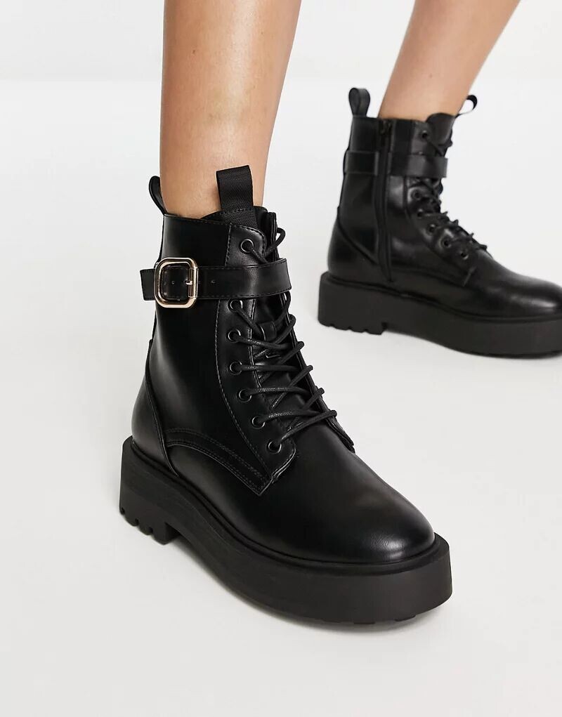 

Черные ботильоны на шнуровке и массивной подошве ASOS Alix