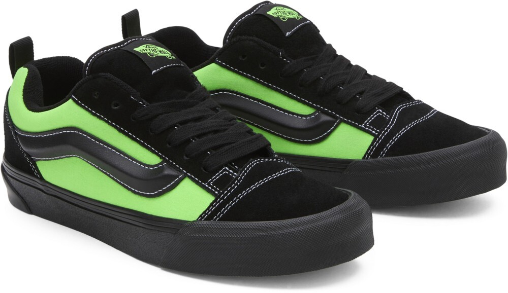 

Низкие кроссовки Vans Knu Skool, черный