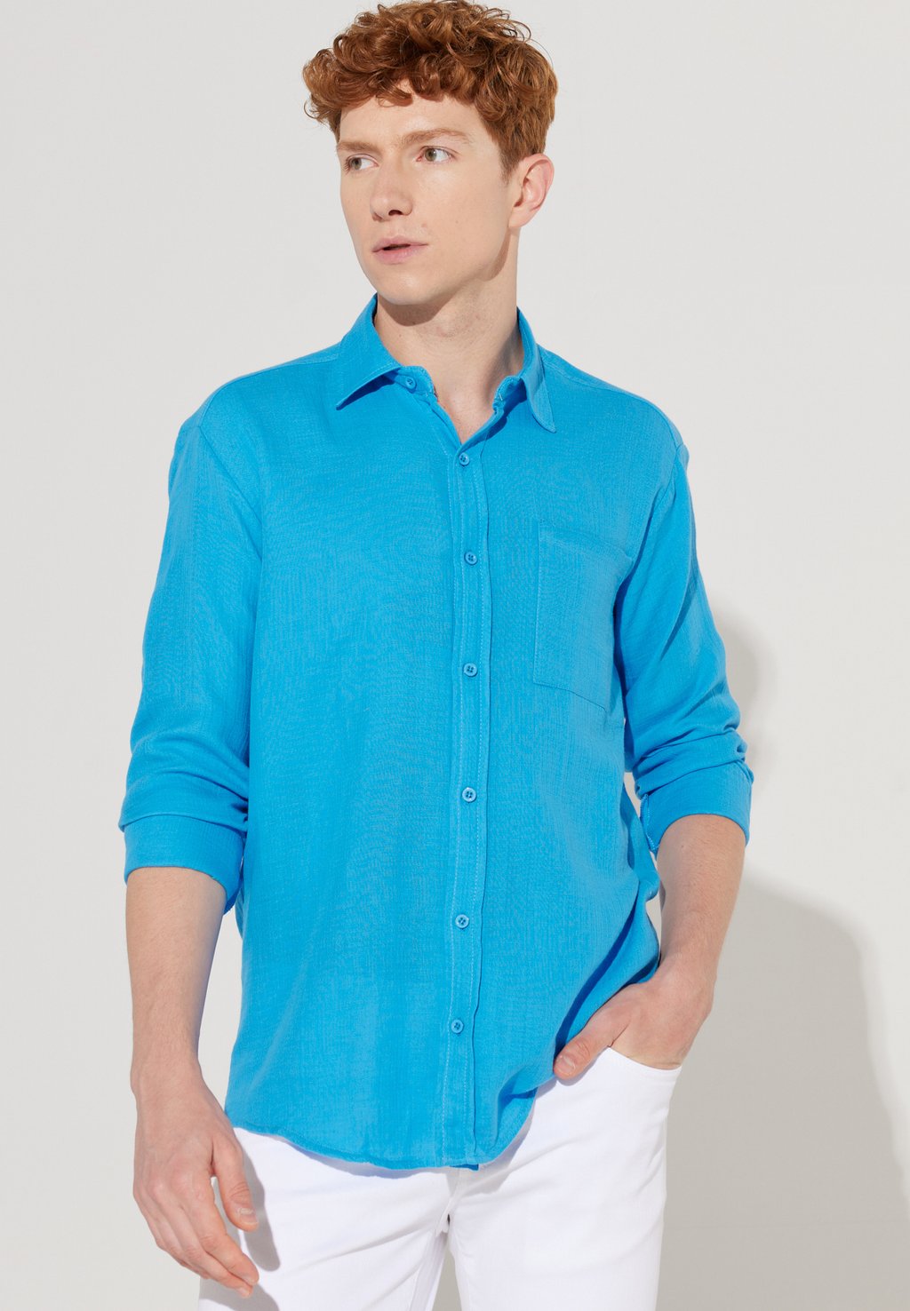 Рубашка COMFORT FIT MUSLIN AC&CO / ALTINYILDIZ CLASSICS, цвет saxon blue saxon