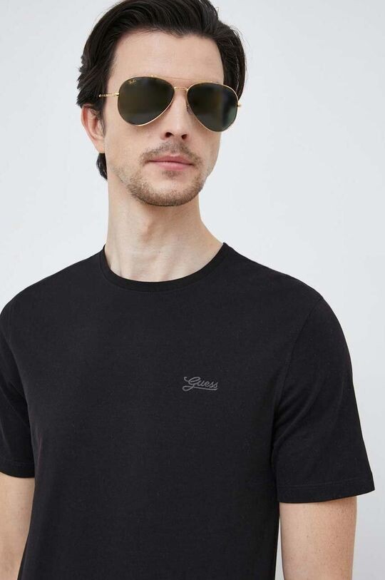 

Футболка Guess, черный