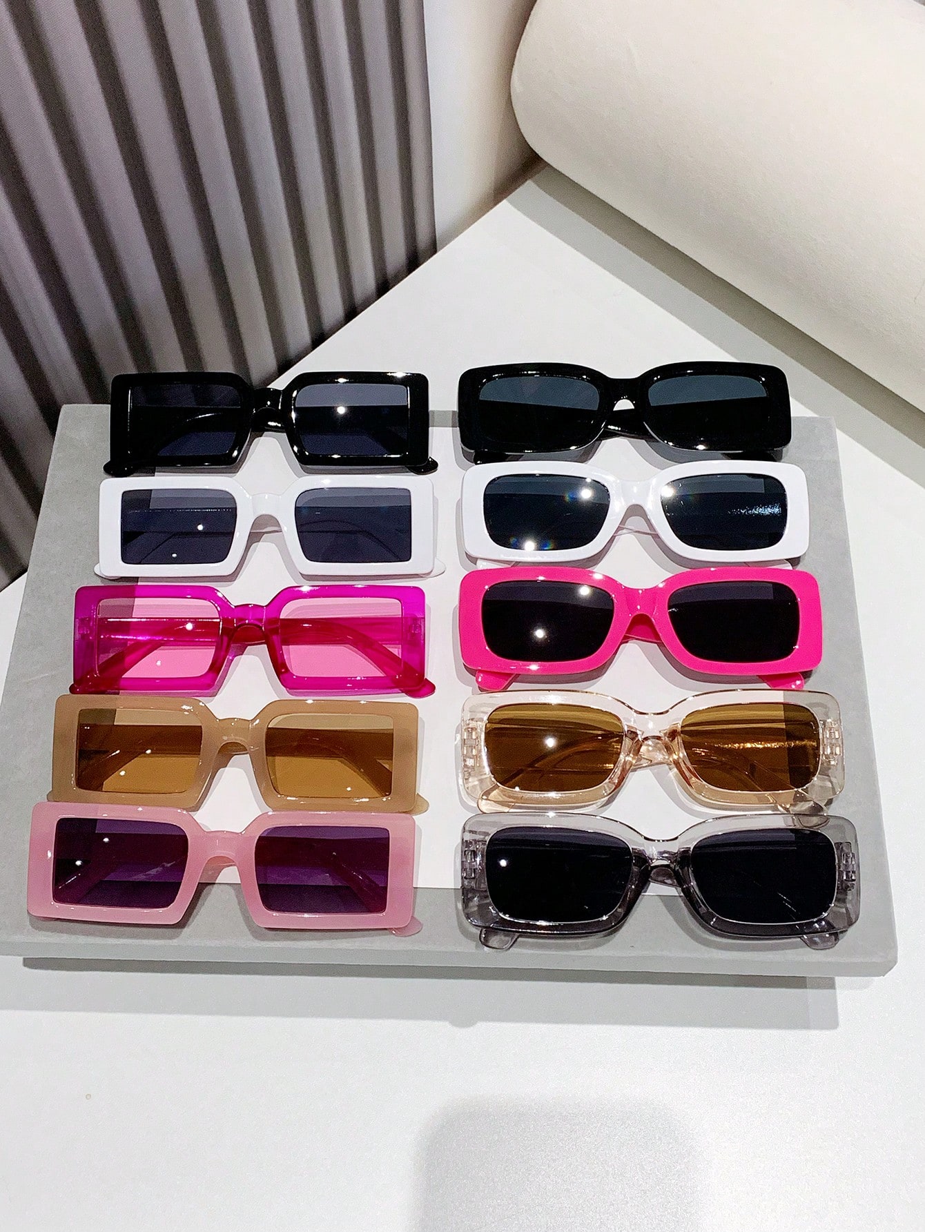 цена 10шт женские модные квадратные пластиковые декоративные очки