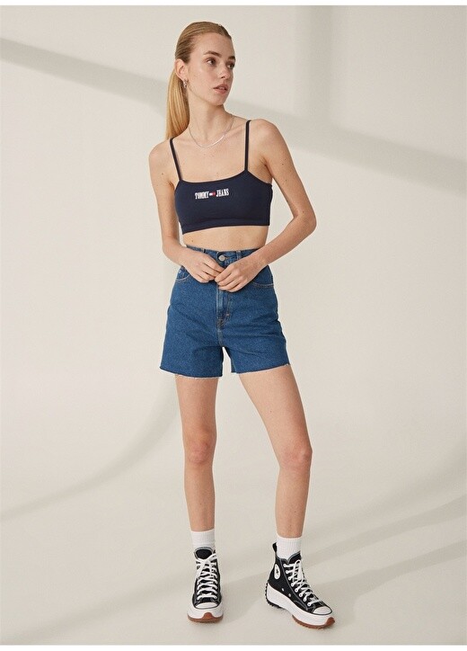 

Нормальные женские шорты с нормальной талией Tommy Jeans