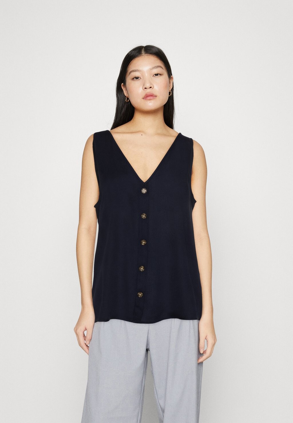 

Топ Vero Moda, темно-синий