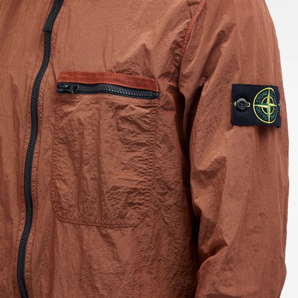

Stone Island Нейлоновая куртка-рубашка с эффектом металлик, оранжевый