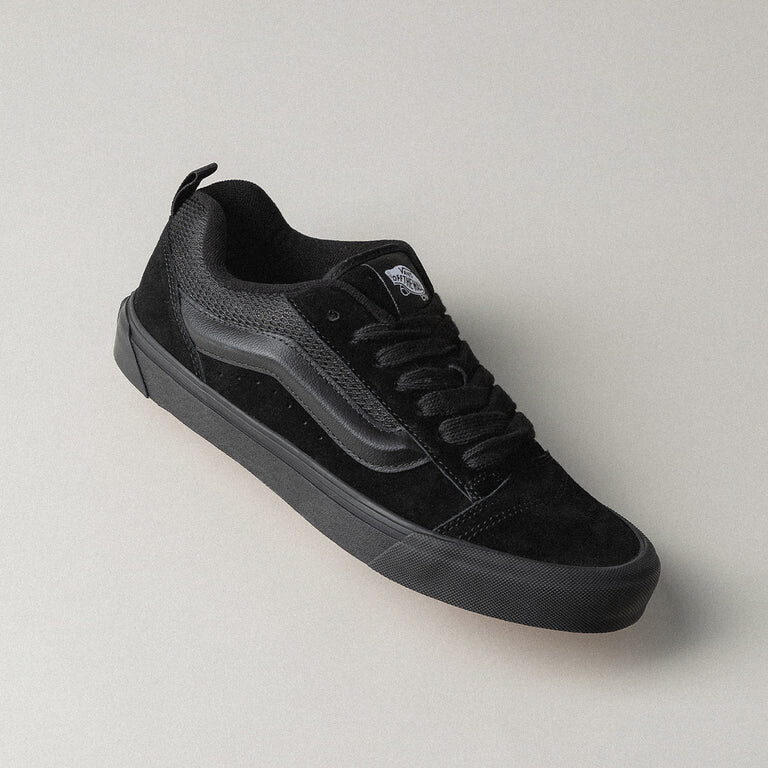

Кроссовки Knu Skool Vans, черный