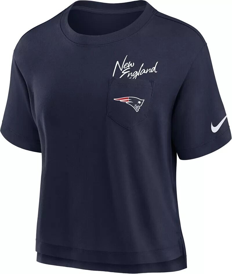 

Женская темно-синяя футболка с карманом Nike New England Patriots