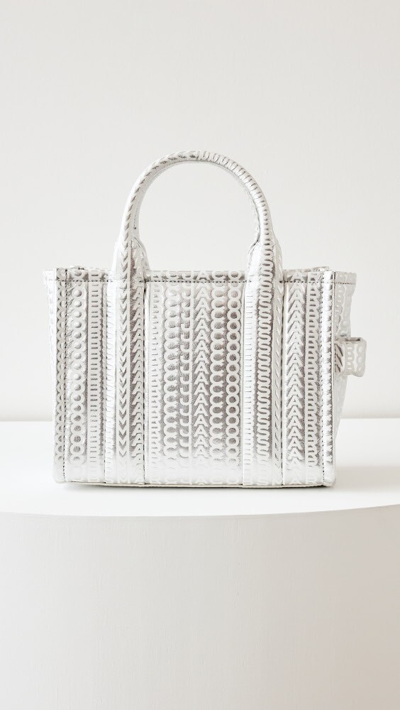 

Сумка-тоут Marc Jacobs The Small, серебряный