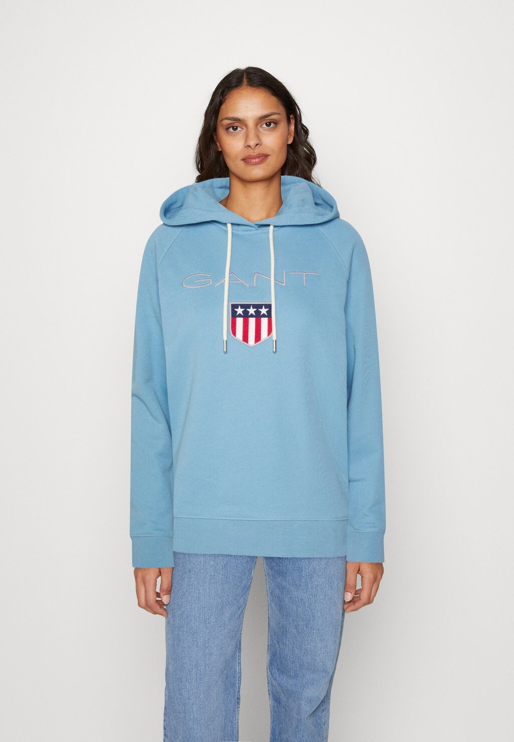 

Худи GANT