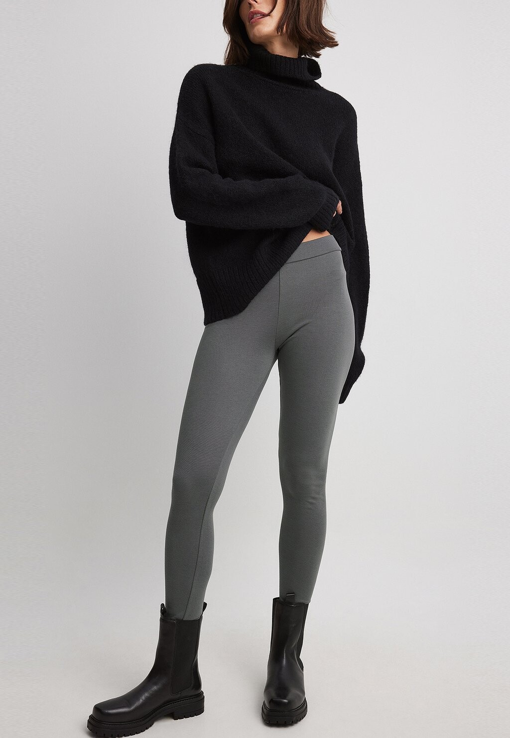 

Леггинсы NA-KD, цвет dark grey