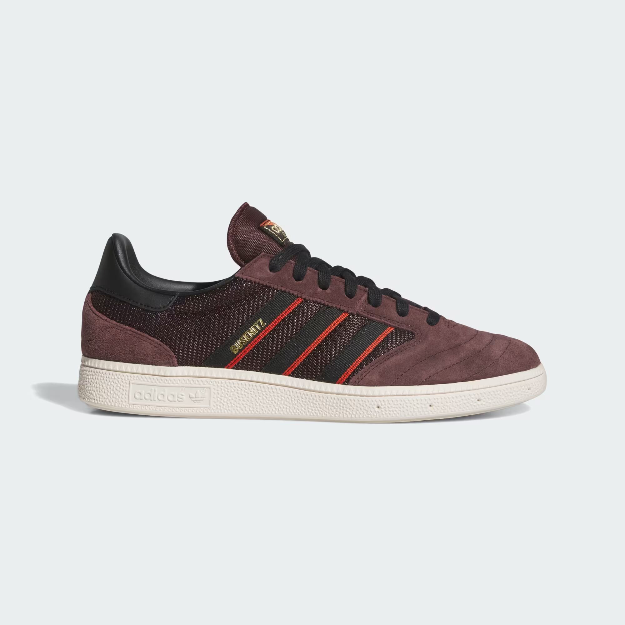 

Винтажная обувь Бузениц Adidas, цвет Shadow Brown/Core Black/Chalk White