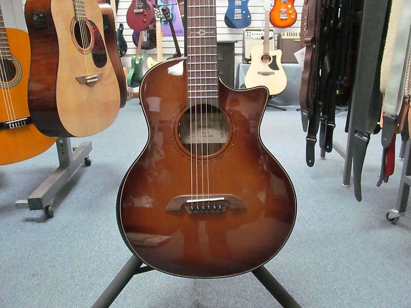 

Акустическая гитара Alvarez LJE95CEARSHB Artist Elite Series Acoustic-electric Guitar - Shadowburst Gloss with Gig Bag