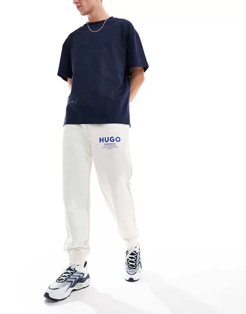 Белые свободные джоггеры HUGO BLUE кроссовки hugo zero tennis sneakers цвет open white 1