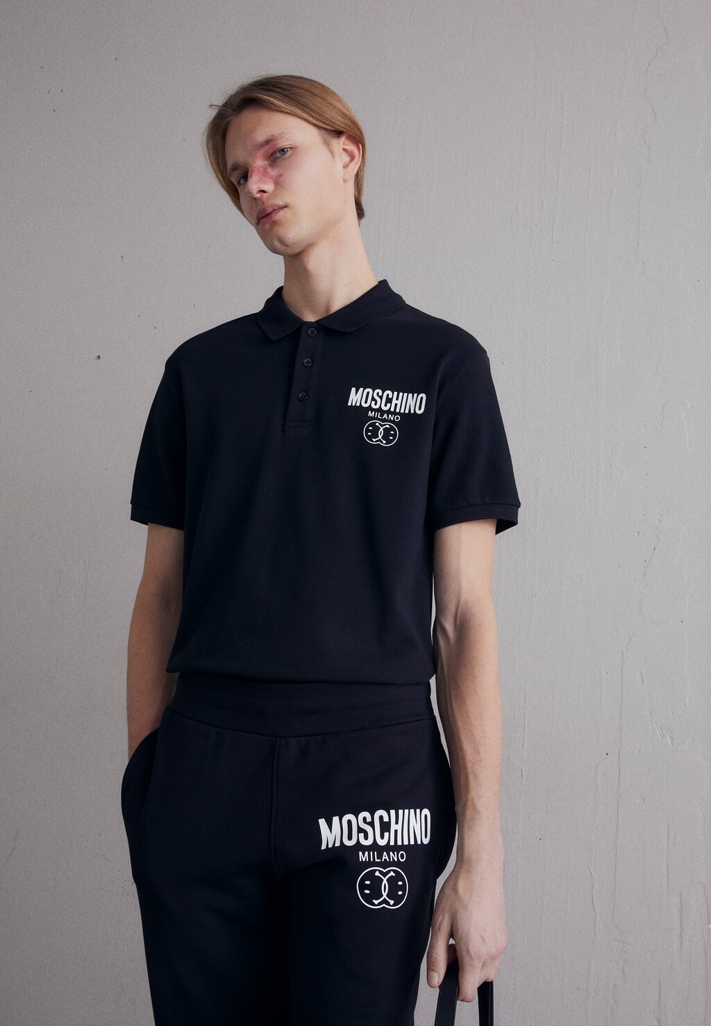 

Спортивные штаны TROUSERS MOSCHINO, цвет black