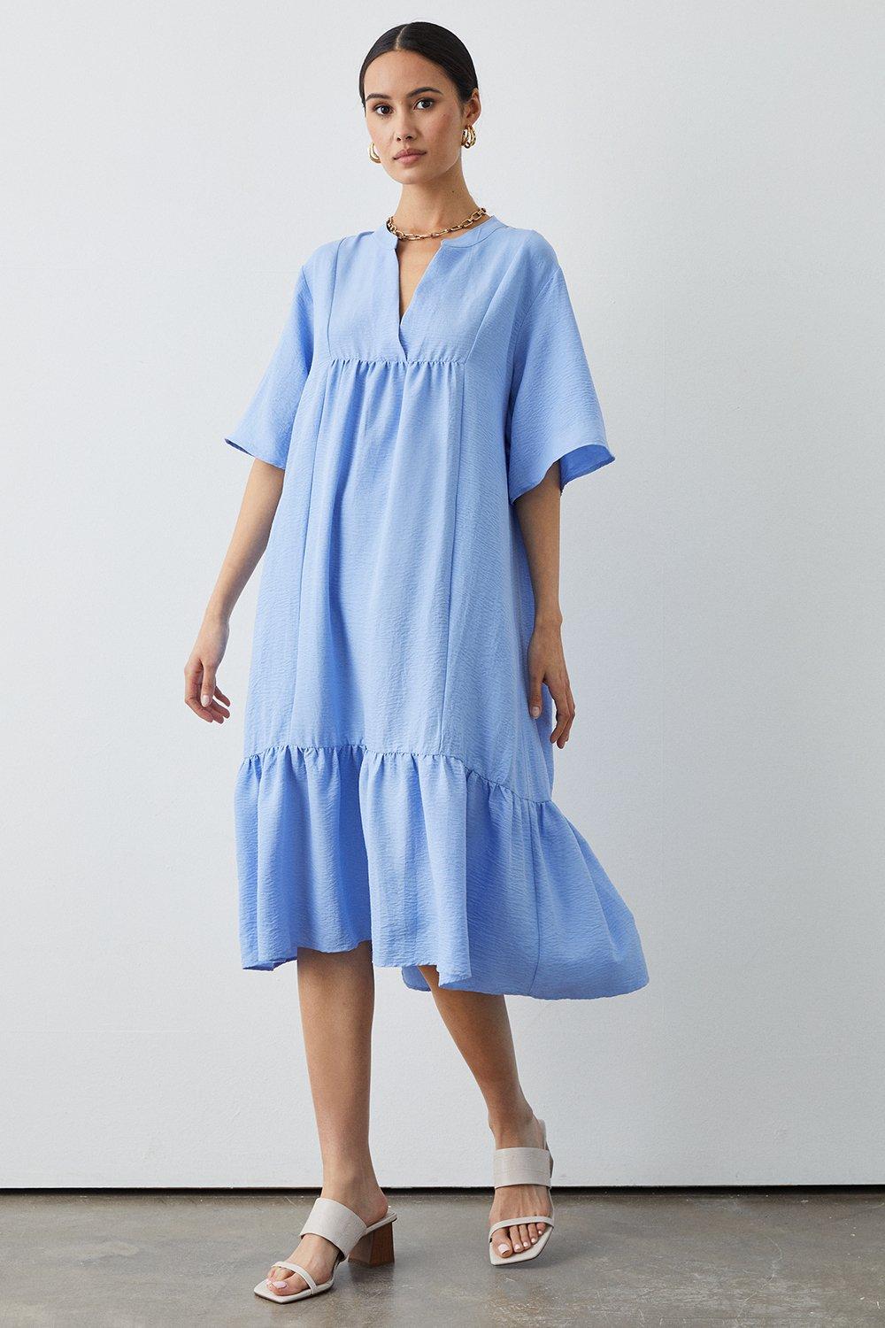 свободное синее платье с кружевом натали 10270 синий размер 54 Синее многоярусное свободное платье-миди Debenhams, синий