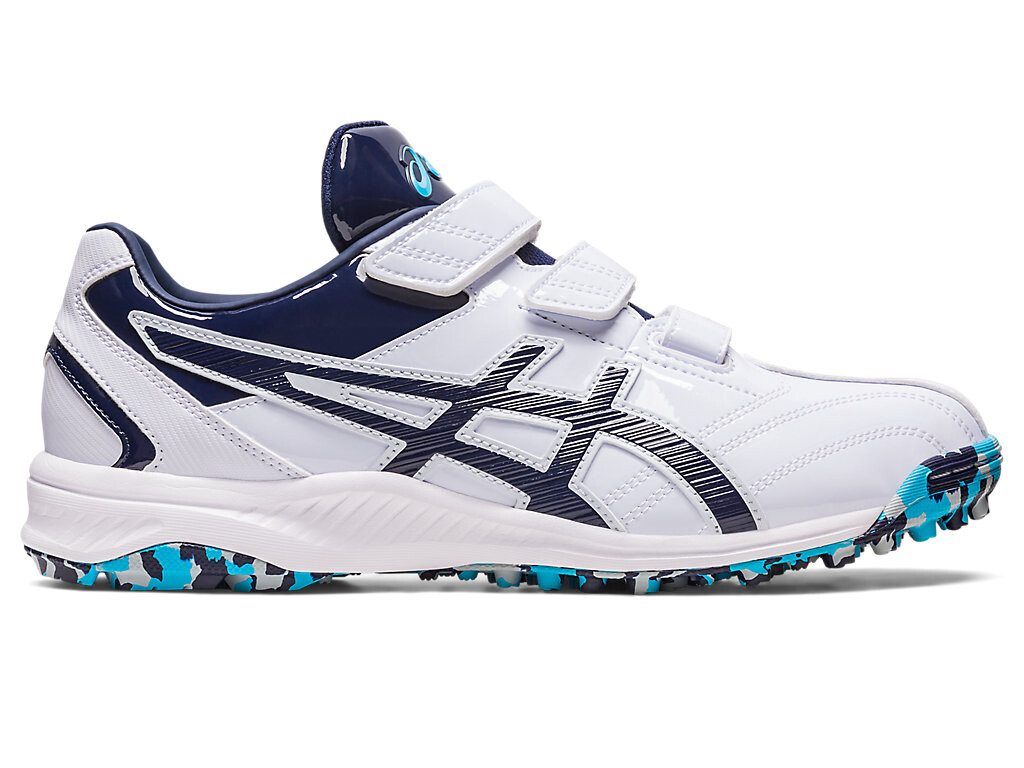 

Кроссовки Asics, белый