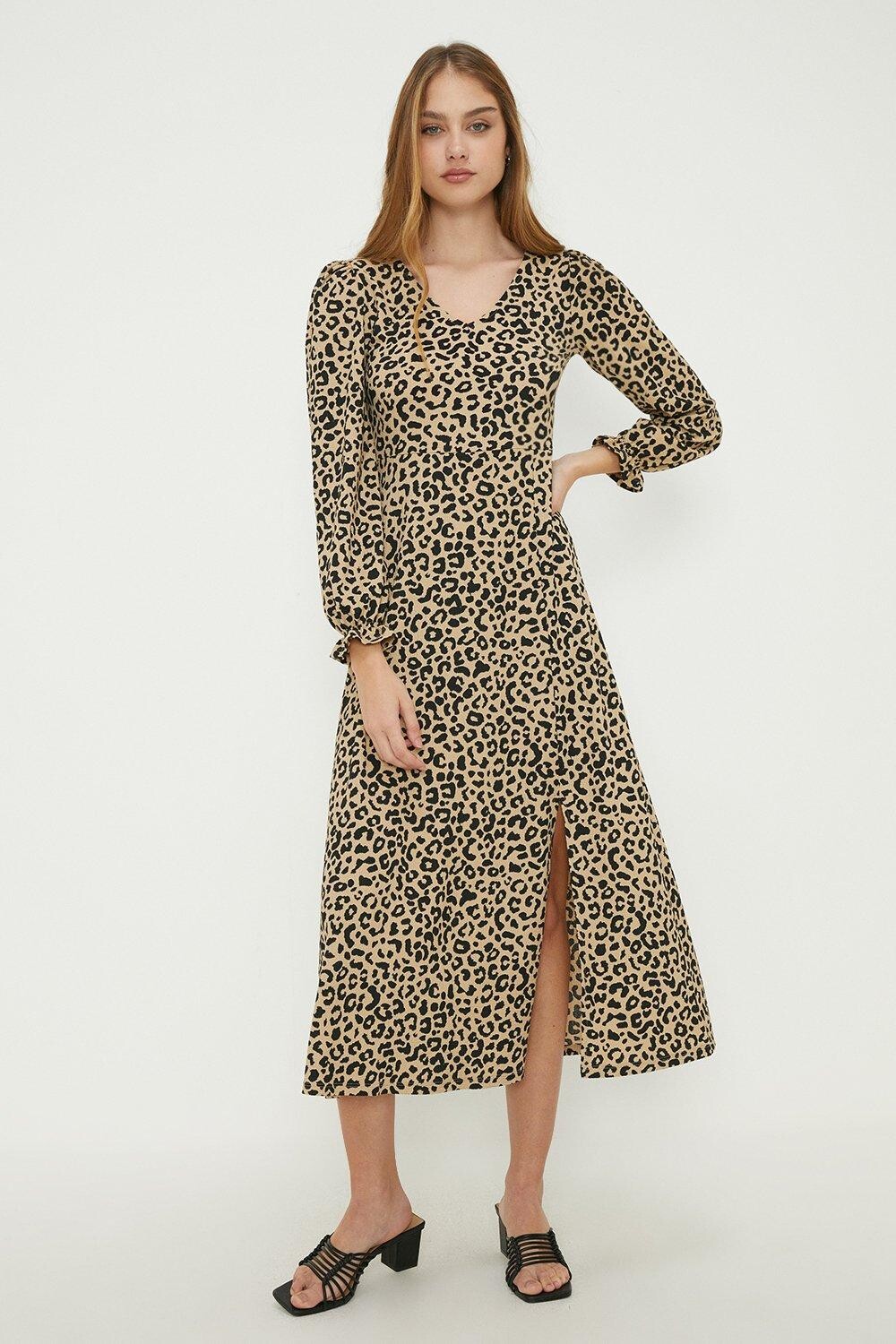 

Платье миди с леопардовым принтом и длинными рукавами Dorothy Perkins, мультиколор