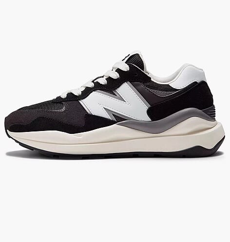 

Кеды New Balance для женщин, черный
