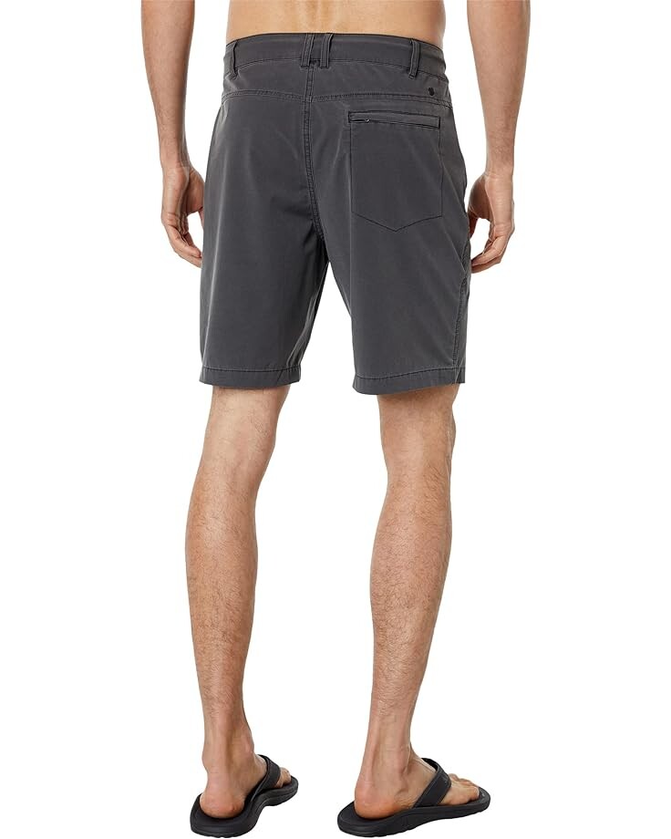 

Шорты Lucky Brand Hybrid 8" Shorts, цвет Raven