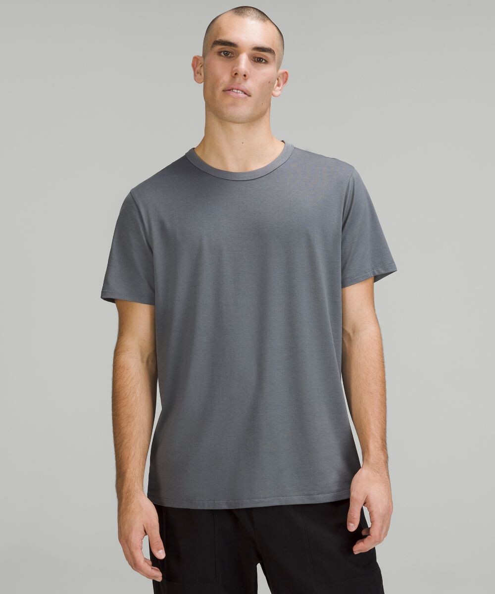 

Футболка Fundamental Lululemon
