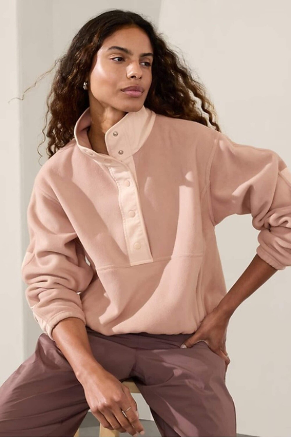 

Свитшот из микрофлиса Overlook Athleta, бежевый