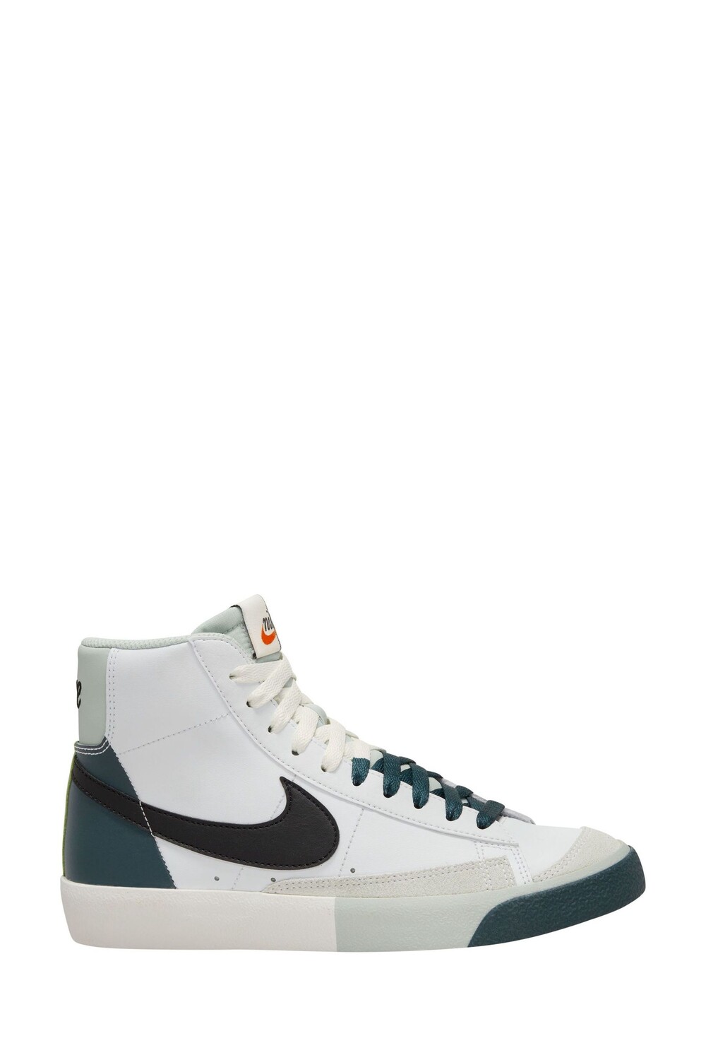 

Blazer Mid 77 SE Молодежная спортивная обувь Nike, белый