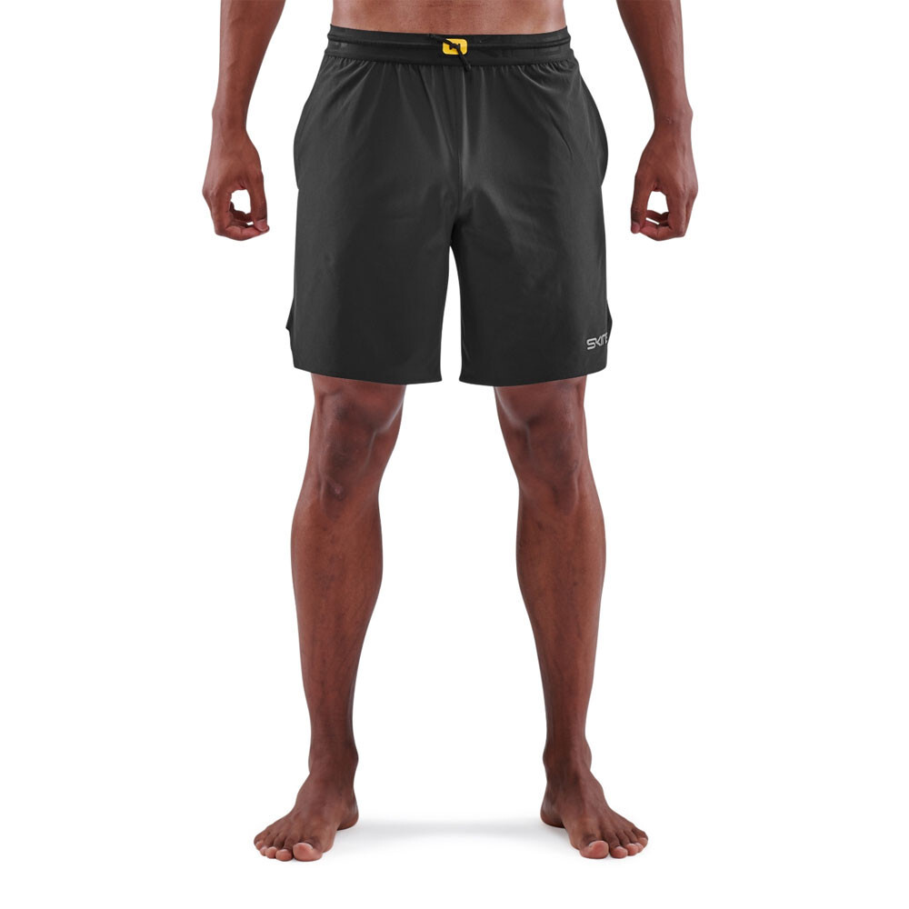 

Спортивные шорты Skins Series 3 X-Fit, черный