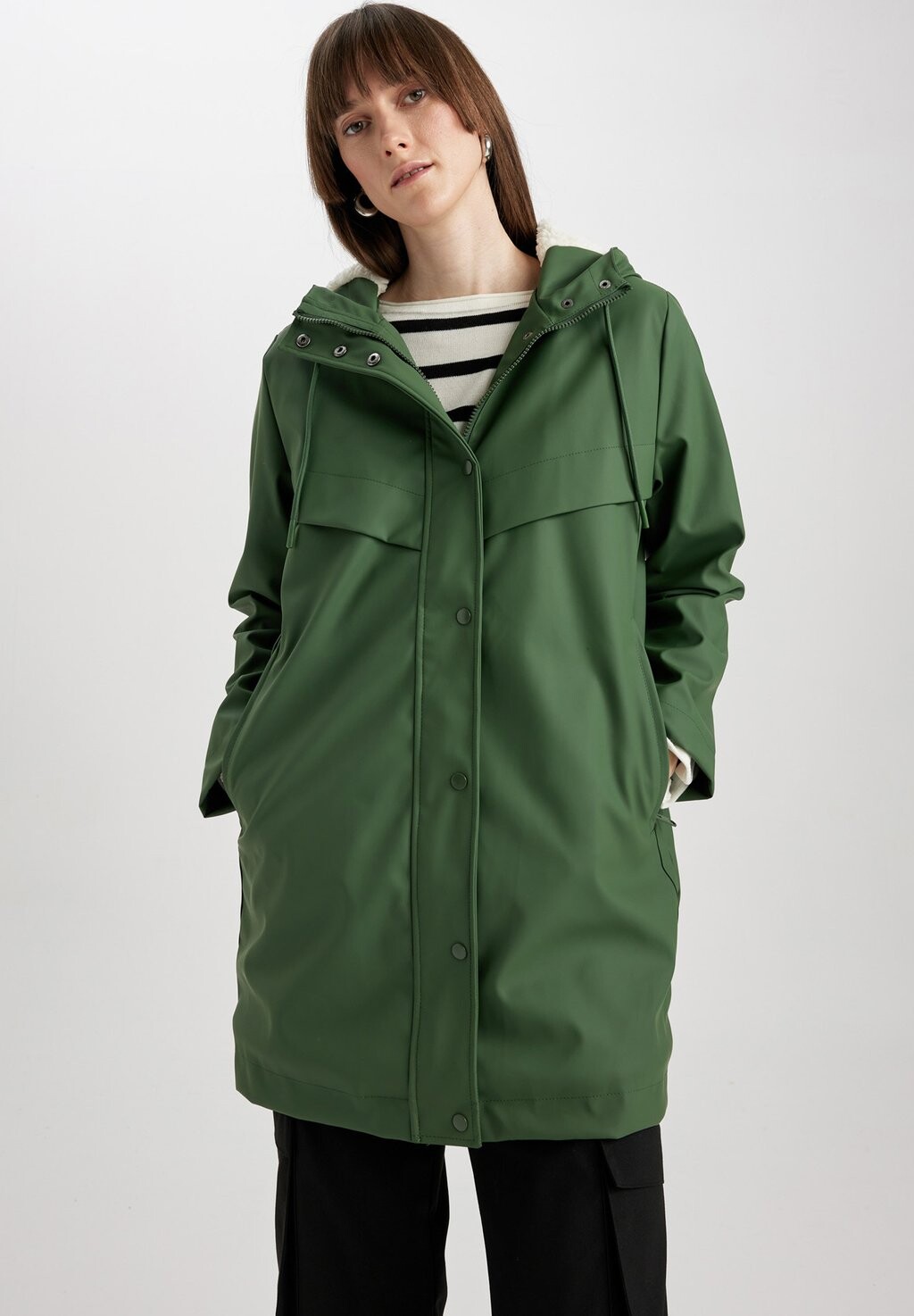 

Зимнее пальто Regular Fit DeFacto, хаки