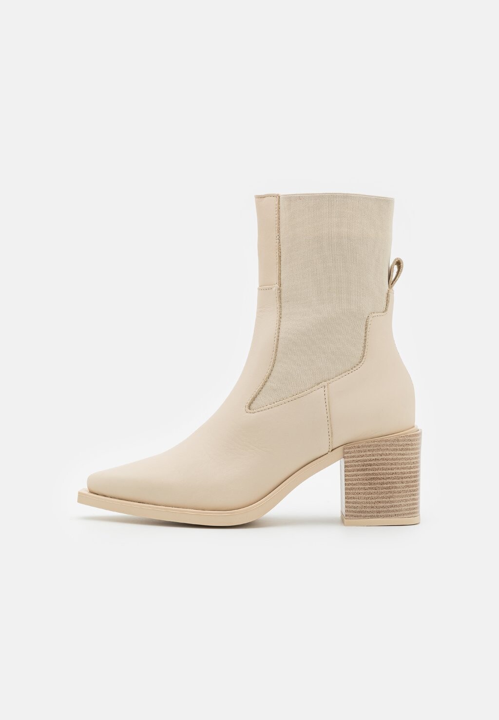 

Ботильоны Leather Zign, цвет off-white