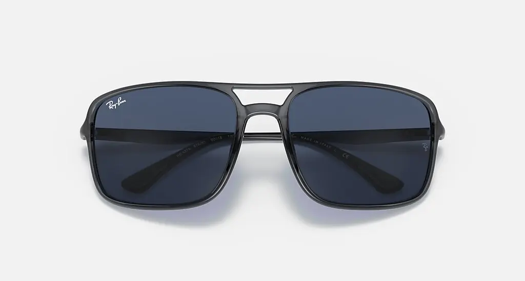 

Солнцезащитные очки Ray-Ban RB4375, темно-синий