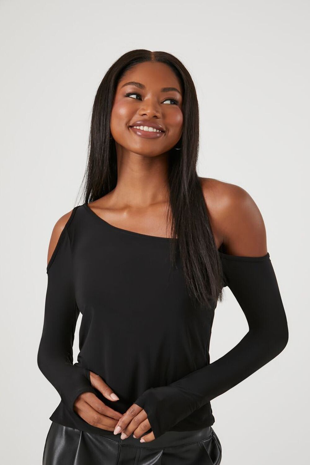 

Топ на одно плечо с вырезом Forever 21, черный