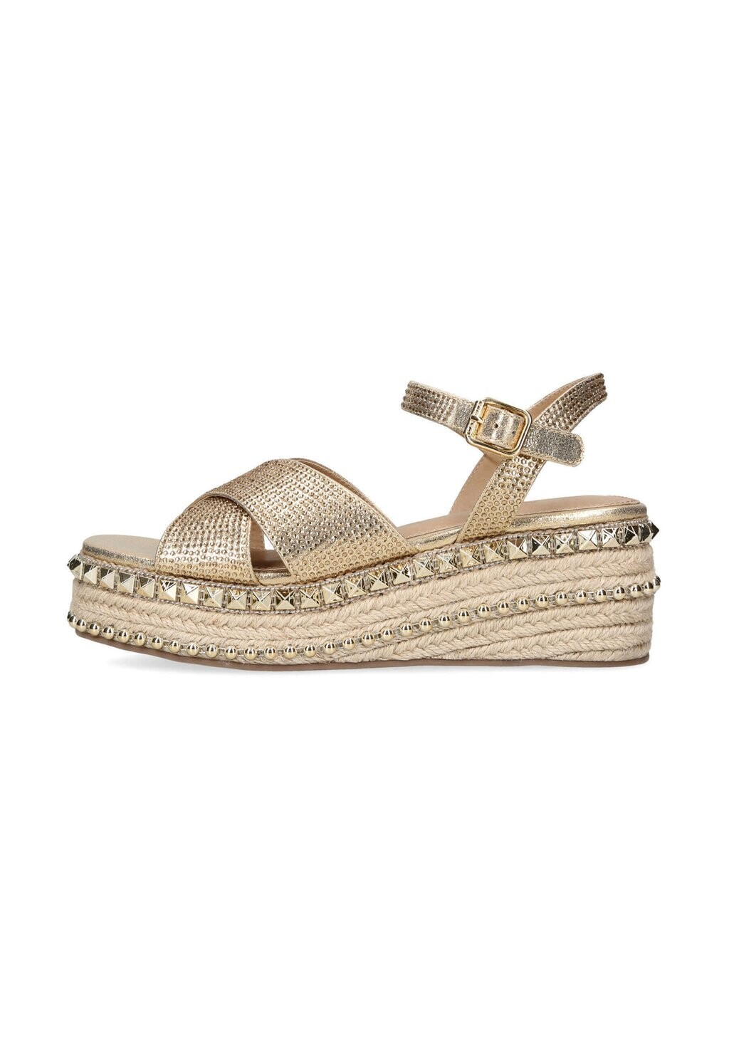 

Босоножки на танкетке Carvela