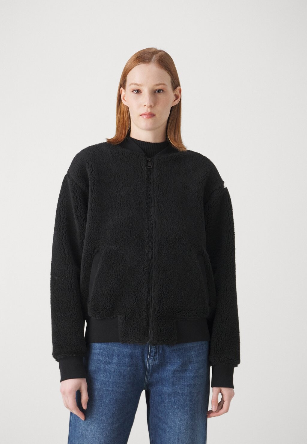 

Бомбер Chaquetas KARL LAGERFELD ZIP UP, черный