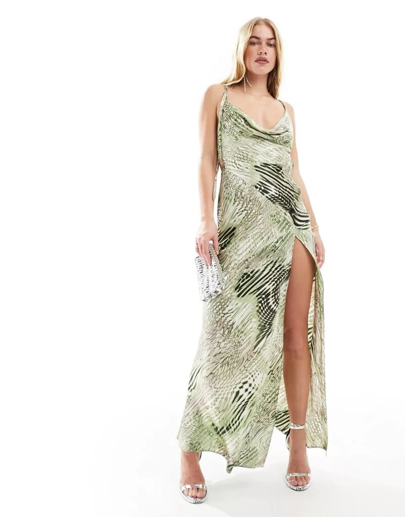Атласное платье макси с пряжкой и вырезом с абстрактным леопардовым принтом ASOS