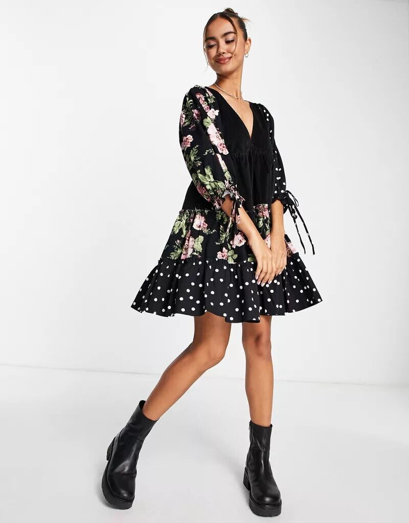

Платье мини из вельвета и твила в стиле бэби-долл ASOS