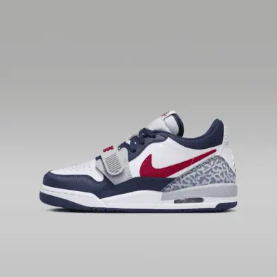 

Кроссовки Jordan Air Legacy 312 Low, цвет White/Midnight Navy/Wolf Grey/Varsity Red