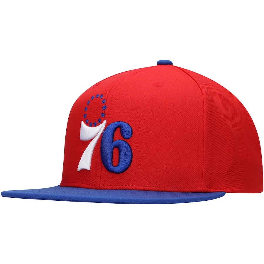 

Бейсболка Mitchell & Ness Philadelphia 76Ers, красный