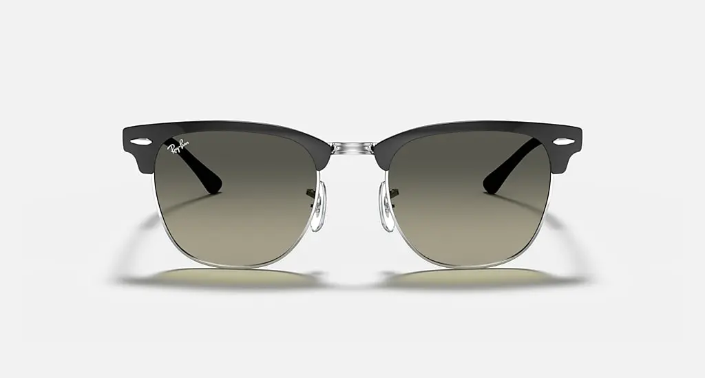 

Солнцезащитные очки Ray-Ban CLUBMASTER METAL, серый градиент