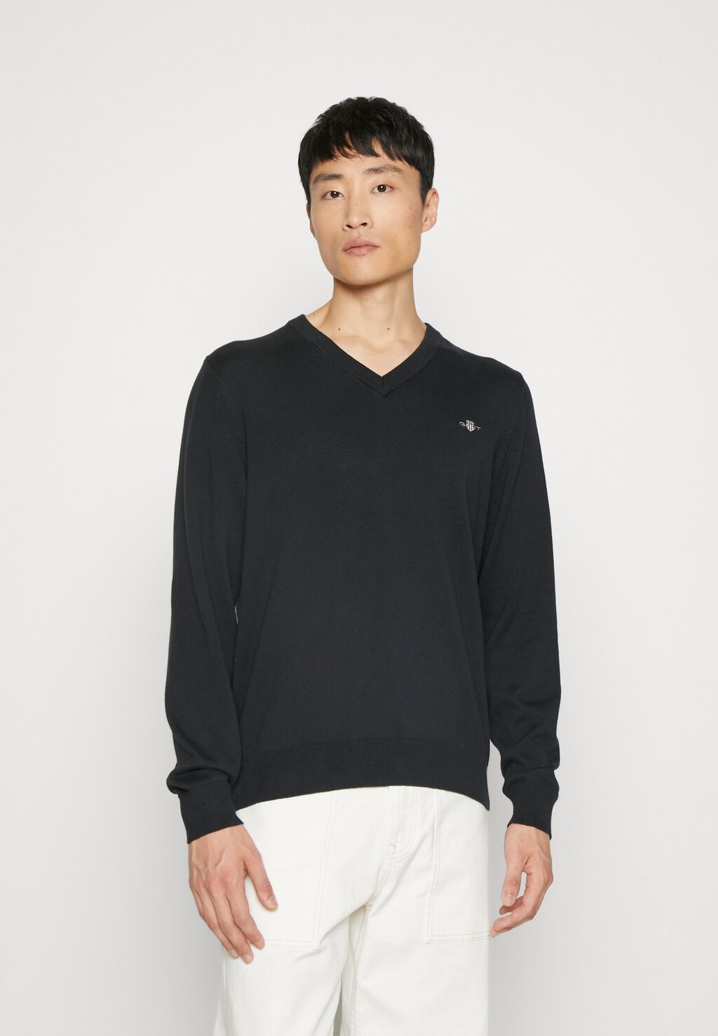 

Свитер GANT CLASSIC V NECK, цвет Black, Черный, Свитер GANT CLASSIC V NECK, цвет Black
