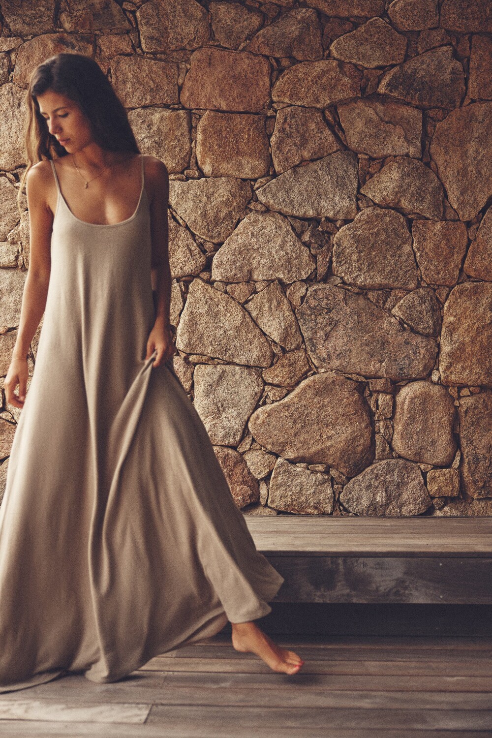 

Длинное рустичное платье Zara, верблюд