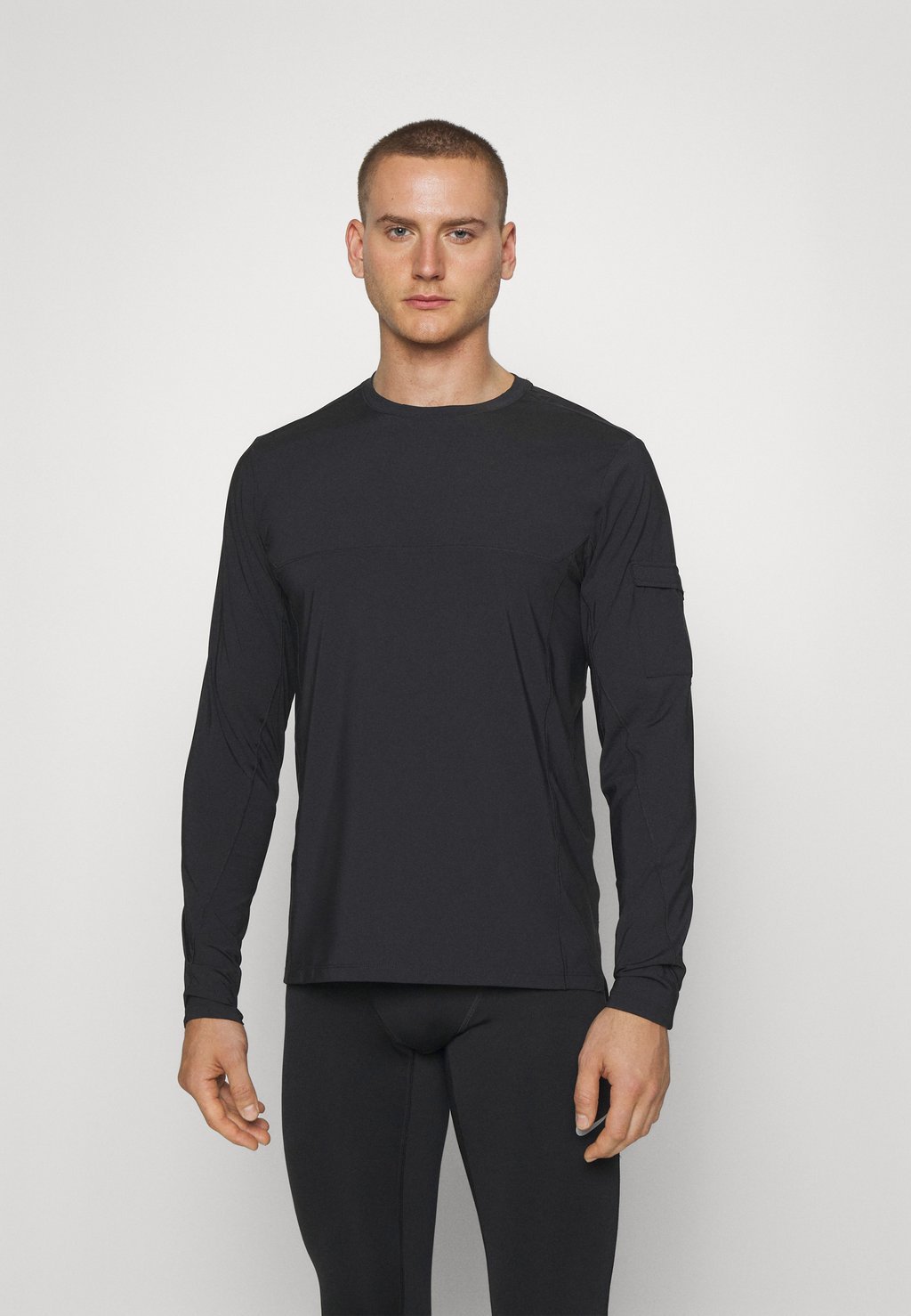 

Топ с длинными рукавами REBOOT LONG SLEEVE MEN ICANIWILL, цвет black