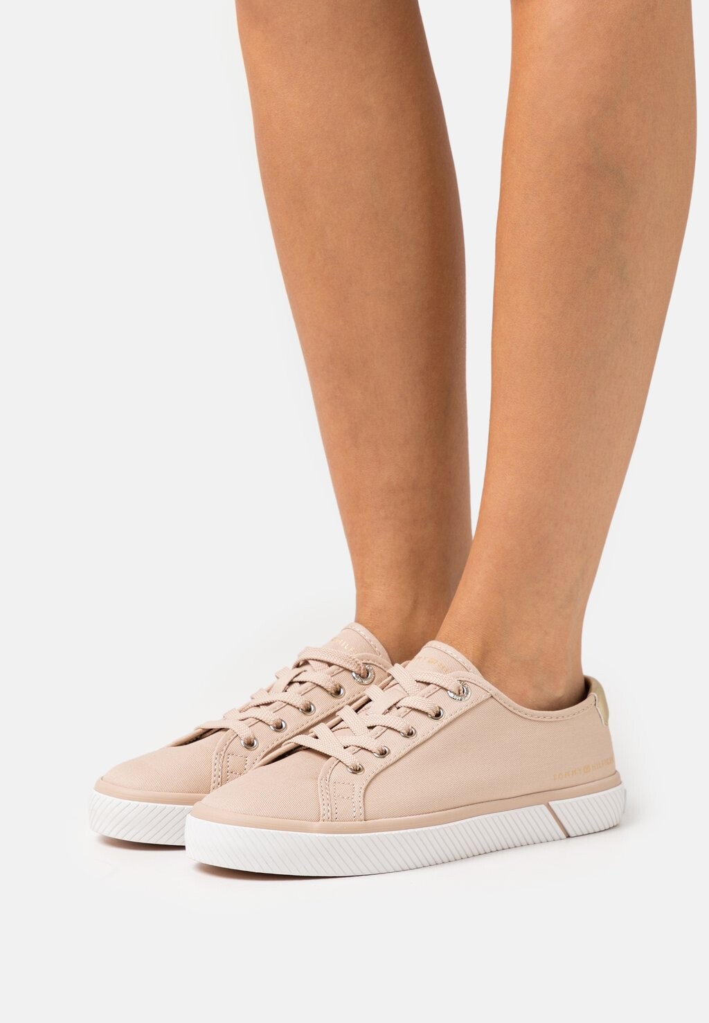 

Кроссовки Tommy Hilfiger Lace Up, туманный румянец
