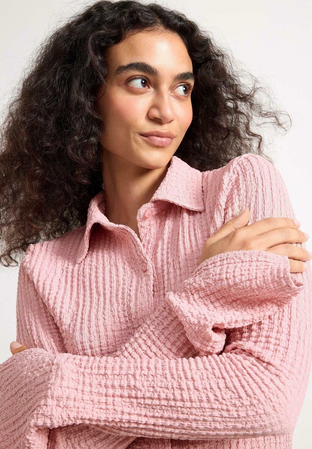 

Блузка на пуговицах WITH TEXTURE Lindex, светло-розовый
