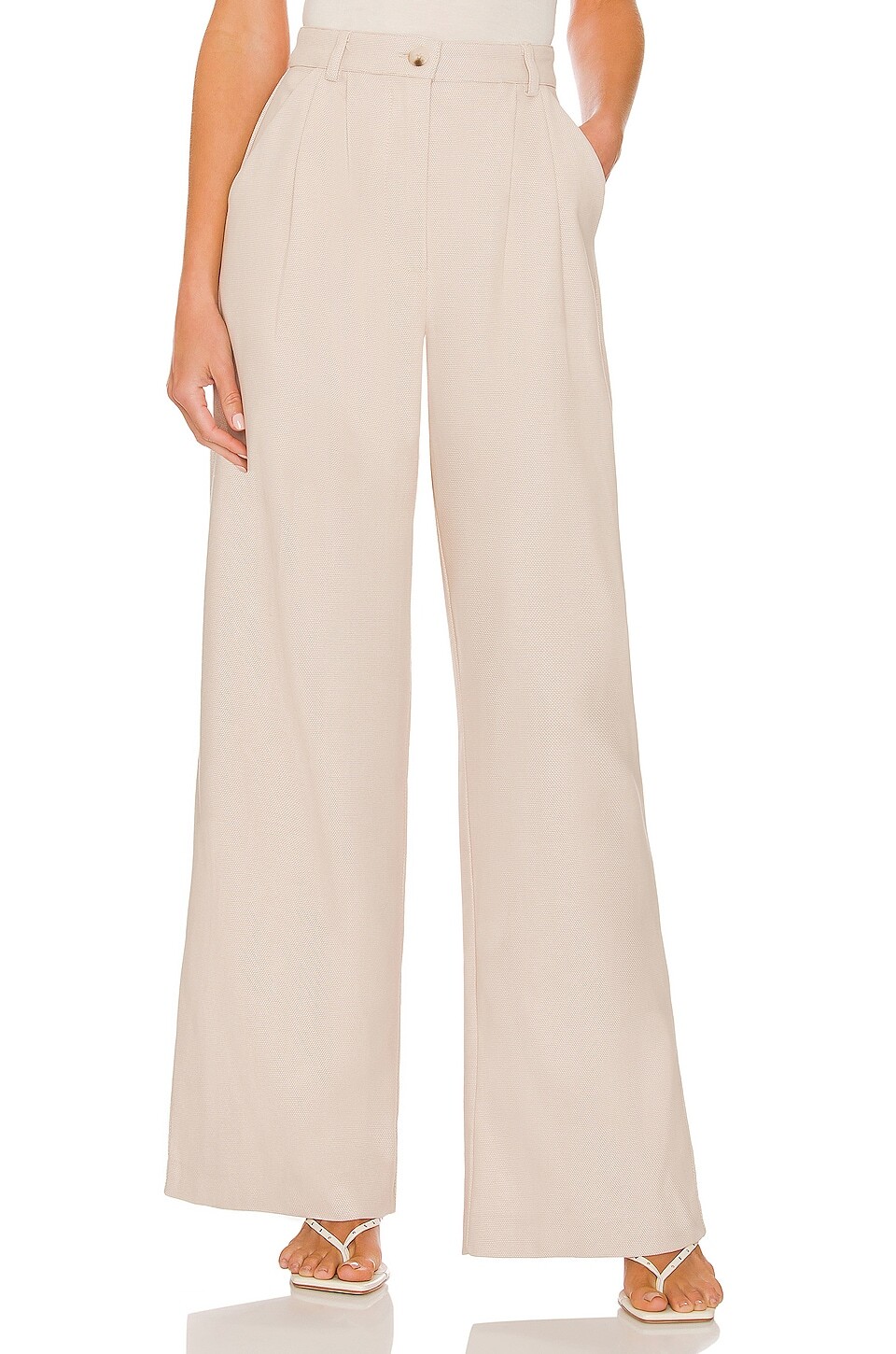 

Брюки WeWoreWhat High Rise Pleated, цвет Creme Brulee