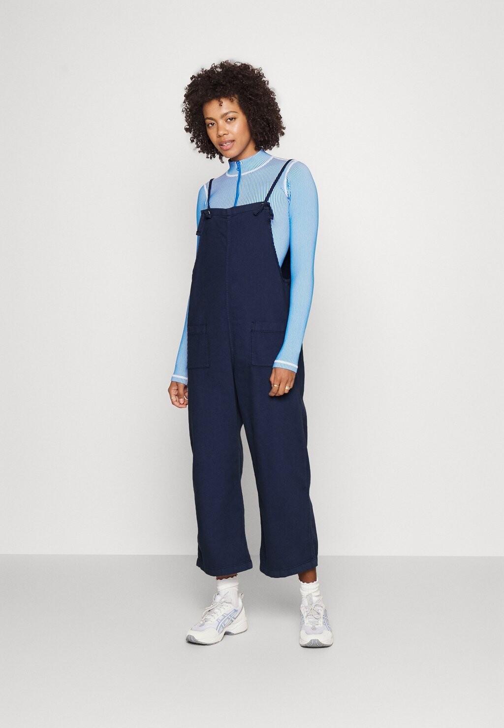 

Комбинезон Monki, синий