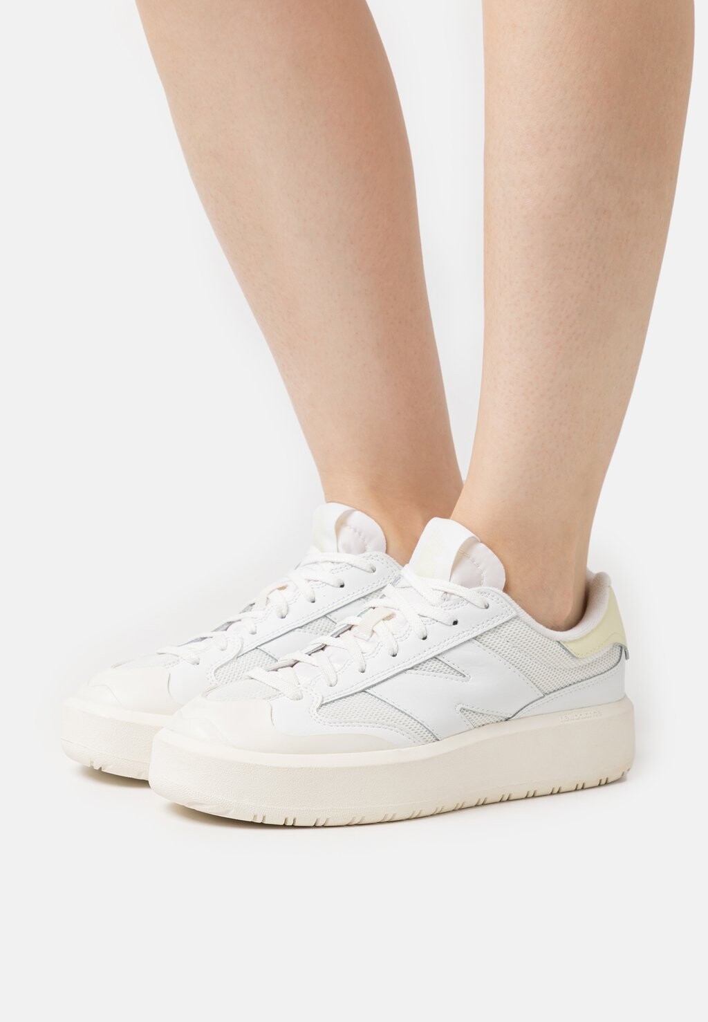 

Кроссовки New Balance, белый