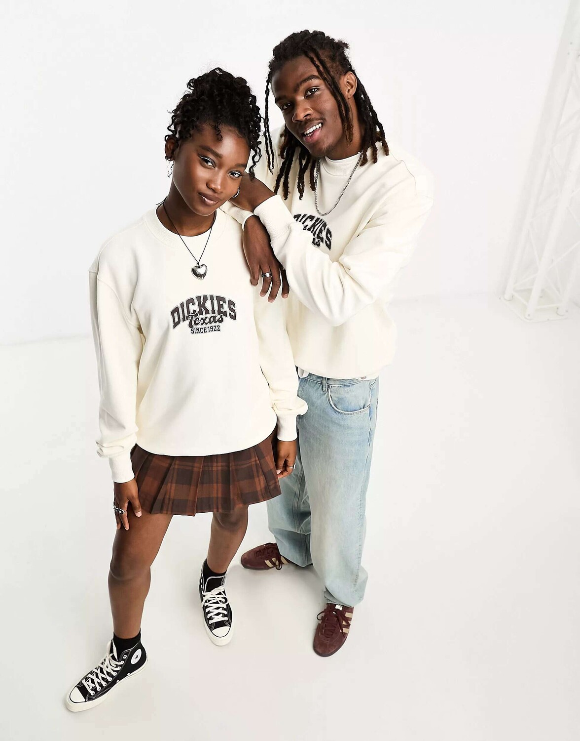 

Белый свитшот с логотипом Dickies Stephens City Collegiate