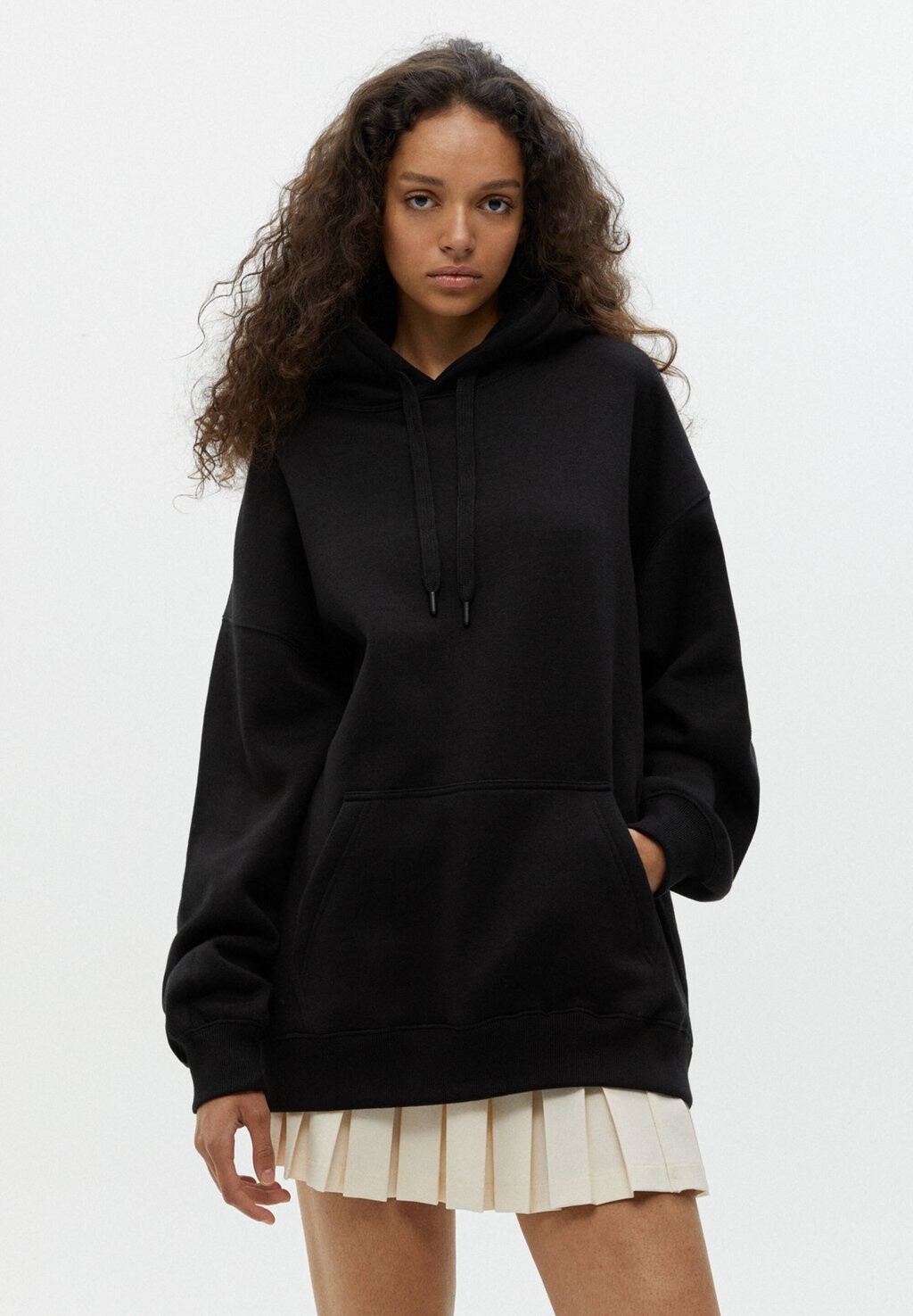 

Толстовка с капюшоном PULL&BEAR, Черный