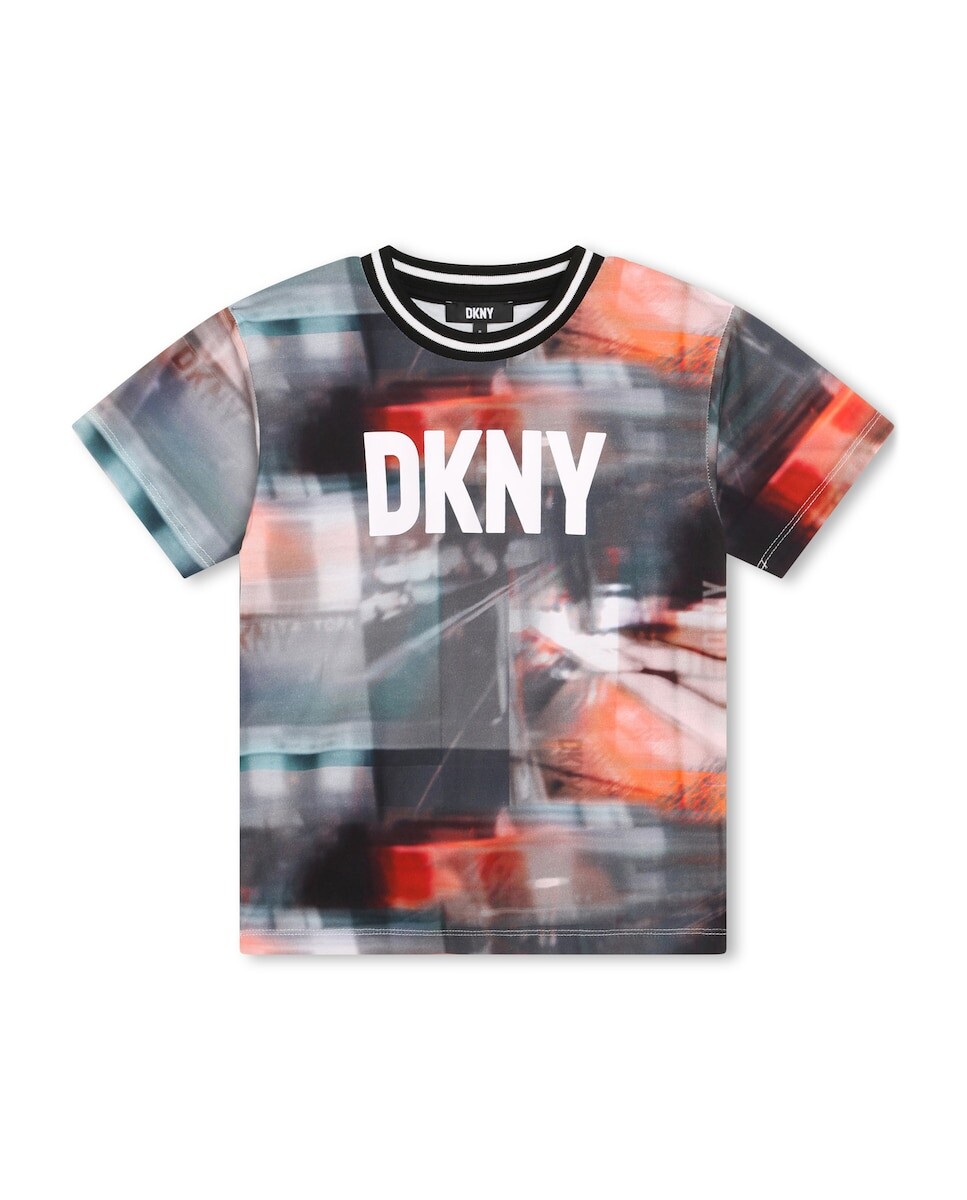 

Футболка для мальчика с принтом и логотипом спереди DKNY, мультиколор