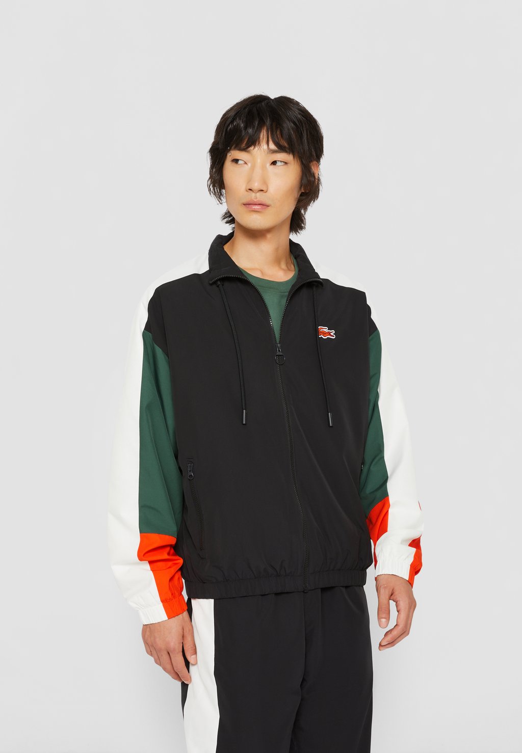 цена Спортивная куртка Exclusive-Bh3482_Kiy Lacoste, цвет black/flour-sequoia-sunrise