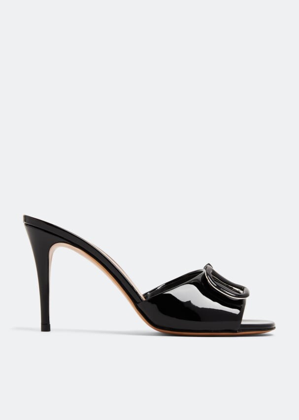 

Сандалии Valentino Garavani VLogo Signature, черный